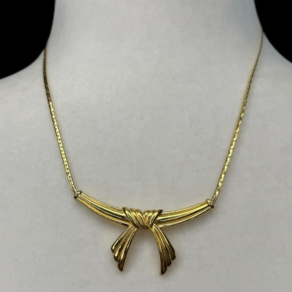 Vintage Ribbon Bow Gold Tone Necklace Jewelry Dainty Chain 18”